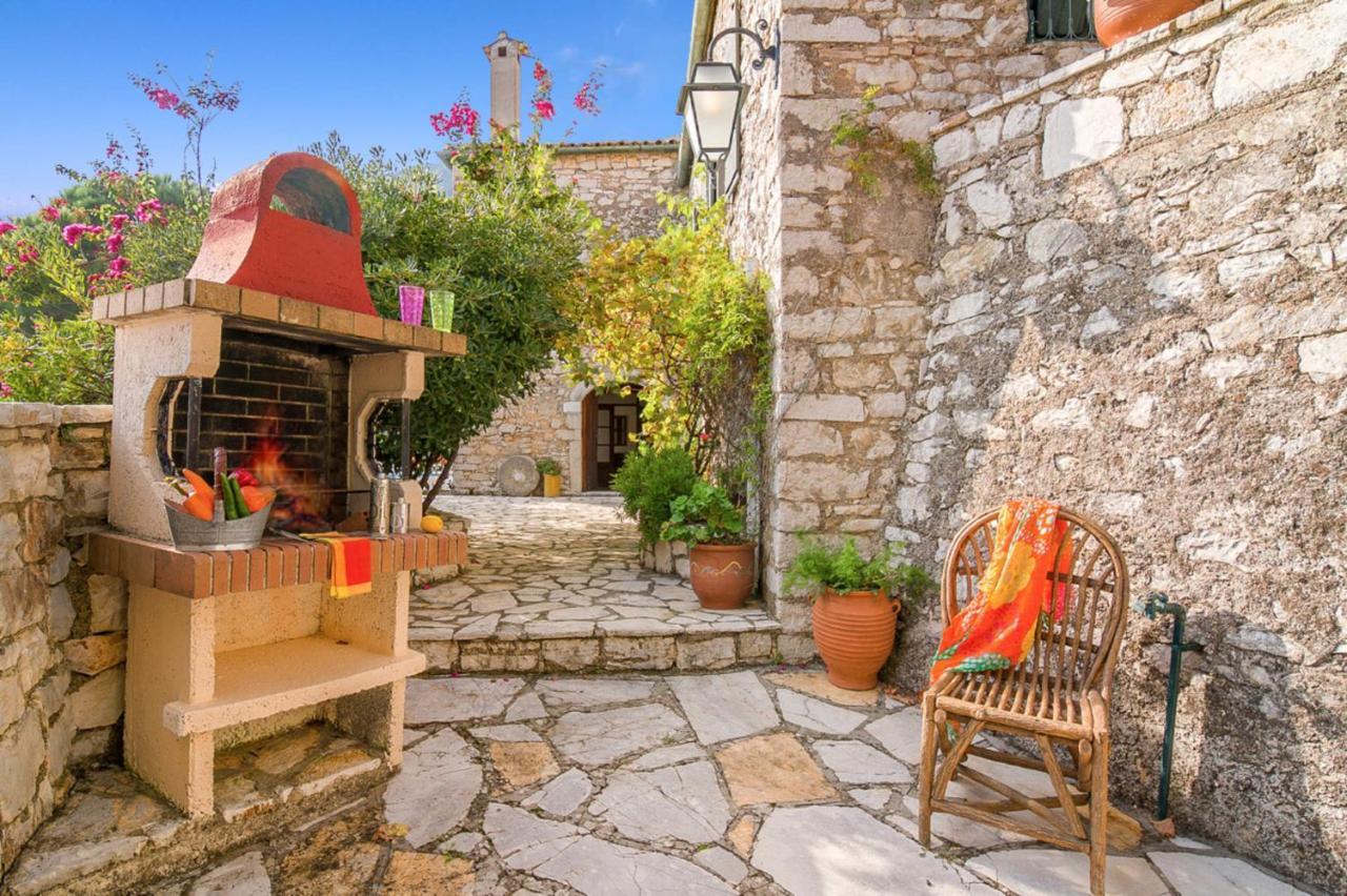 Villa Lithari, Nissaki, Corfu Vigglatouri Exterior foto